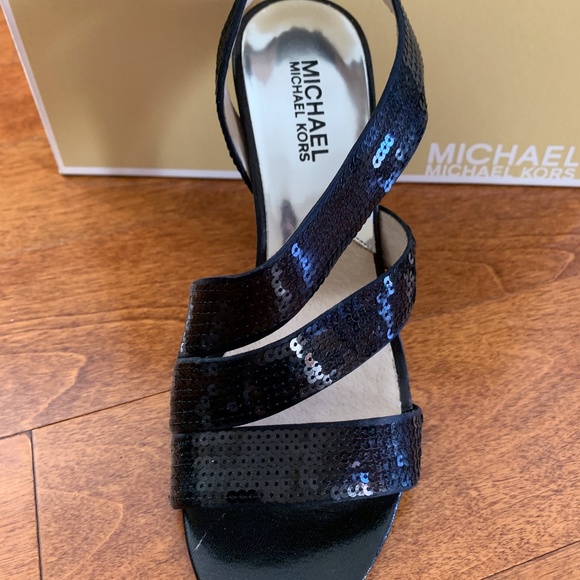 Michael Kors Shoes - LIKE NEW! Women's Black Sequin Farris Heel - 7